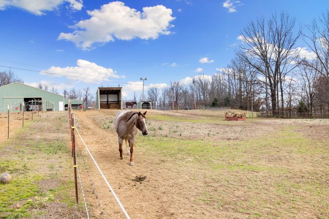 1039 Concord Rd, Gates, TN 38037