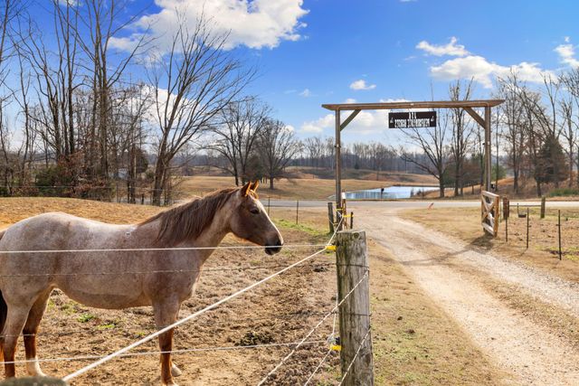 1039 Concord Rd, Gates, TN 38037