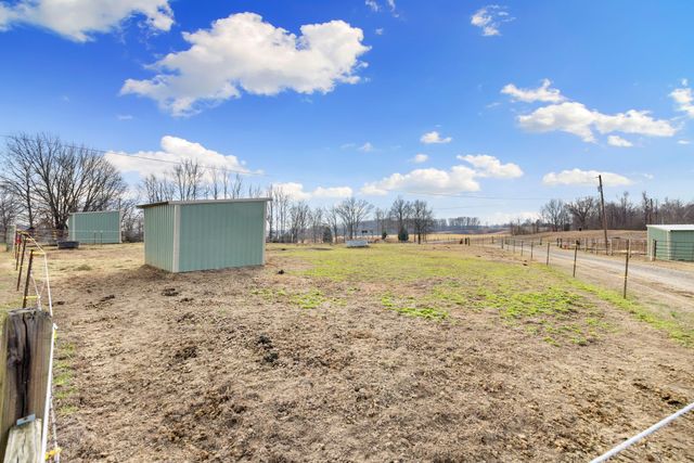 1039 Concord Rd, Gates, TN 38037