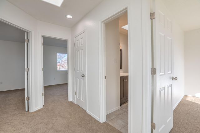 11251 Campo Del Oso Avenue NE, Albuquerque, NM 87123