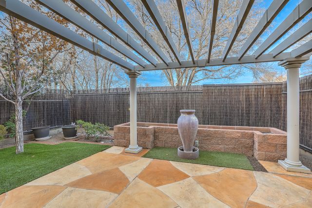 11251 Campo Del Oso Avenue NE, Albuquerque, NM 87123