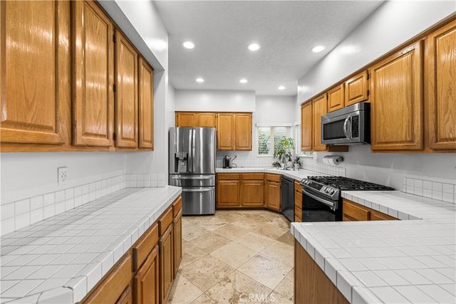 14708 Sundance, Canyon Country, CA 91387