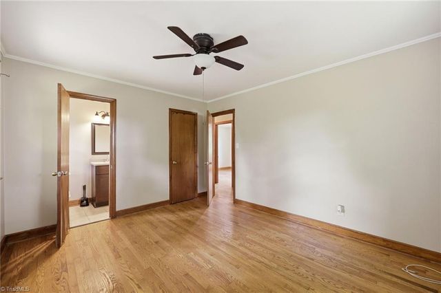 305 Meadowbrook Drive, Burlington, NC 27215