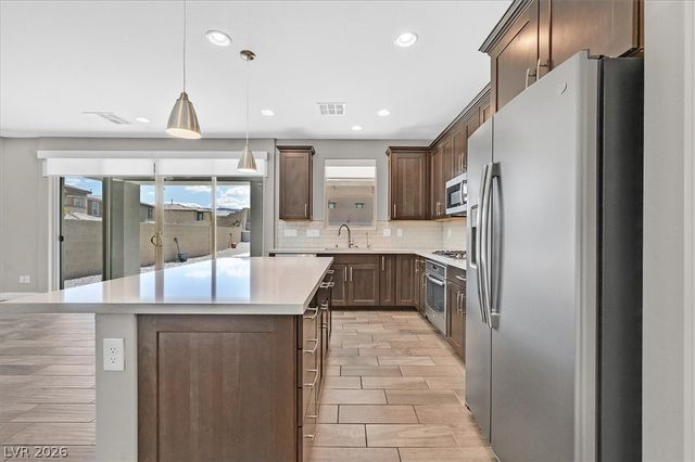 921 Cirrus Cloud Avenue, Las Vegas, NV 89138