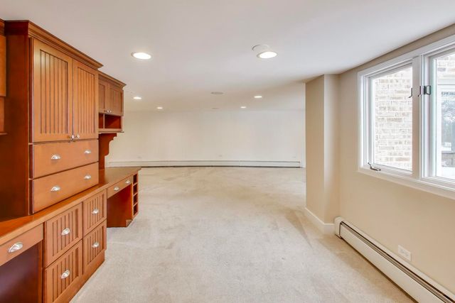 205 Orchard Road, North Barrington, IL 60010