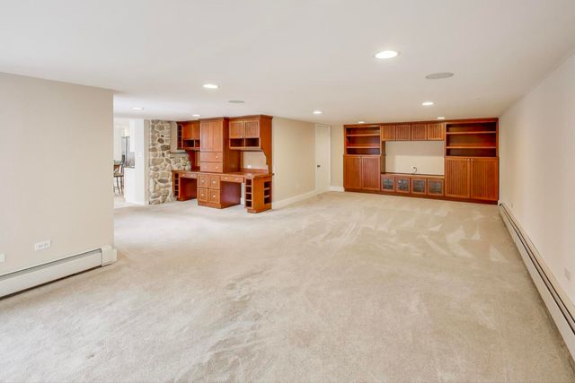 205 Orchard Road, North Barrington, IL 60010