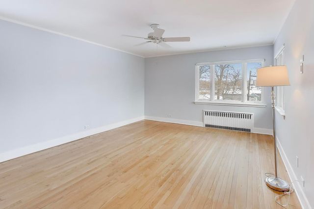 205 Orchard Road, North Barrington, IL 60010