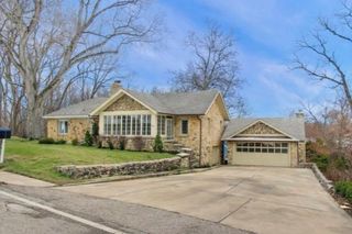 205 Orchard Road, North Barrington, IL 60010