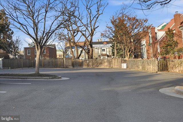 408 N PITT ST, Alexandria, VA 22314