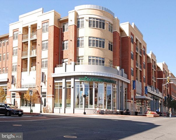 408 N PITT ST, Alexandria, VA 22314