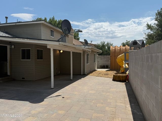 580 E Huffaker Lane, Reno, NV 89511