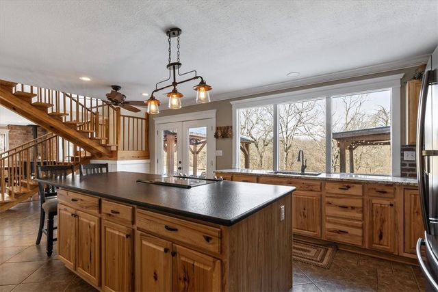 11174 Pumpkin Hill Drive, Bentonville, AR 72712