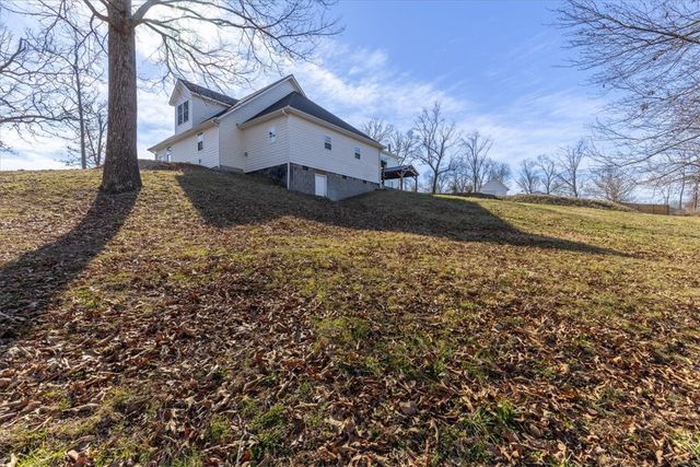 11174 Pumpkin Hill Drive, Bentonville, AR 72712