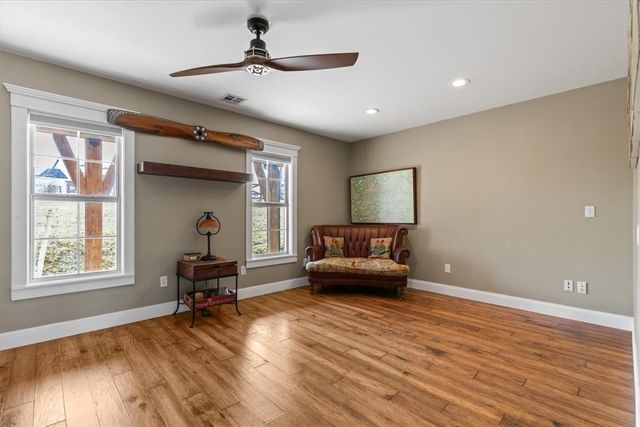 11174 Pumpkin Hill Drive, Bentonville, AR 72712