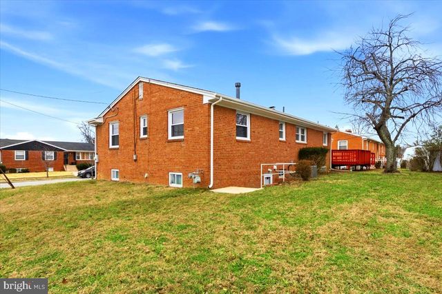 4102 21ST AVE, Temple Hills, MD 20748