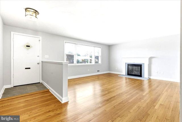 4102 21ST AVE, Temple Hills, MD 20748