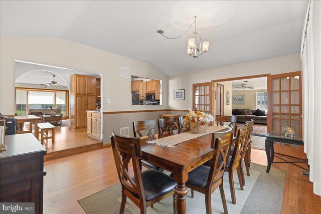 106 N PELHAM RD, Voorhees, NJ 08043