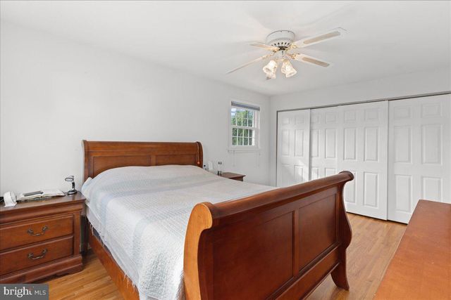 106 N PELHAM RD, Voorhees, NJ 08043