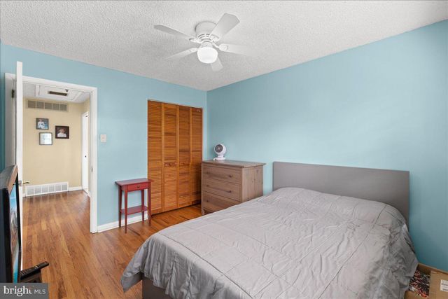 106 N PELHAM RD, Voorhees, NJ 08043