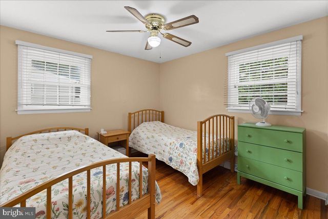 106 N PELHAM RD, Voorhees, NJ 08043