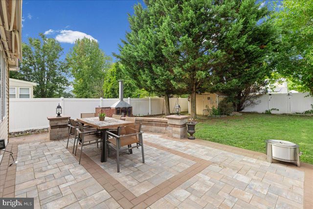 106 N PELHAM RD, Voorhees, NJ 08043
