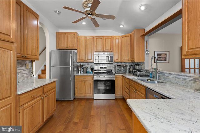 106 N PELHAM RD, Voorhees, NJ 08043