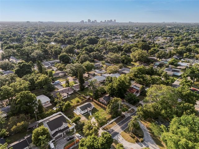 2600 S CRYSTAL LAKE DRIVE, Orlando, FL 32806