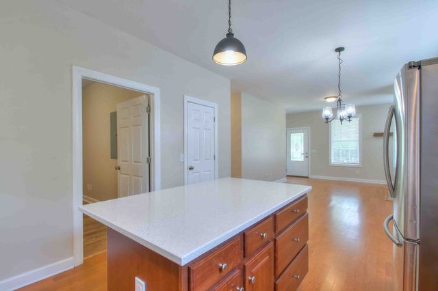 1008A Cahal Ave, Nashville, TN 37206