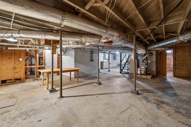 404 2nd Ave, Fayetteville, TN 37334