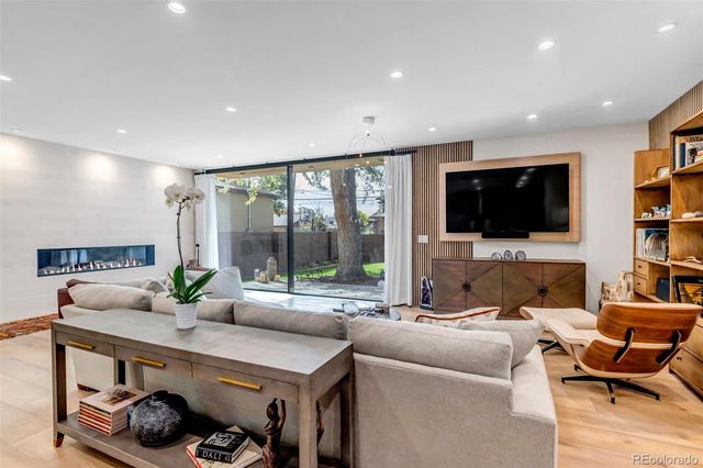 1375 S Elizabeth Street, Denver, CO 80210