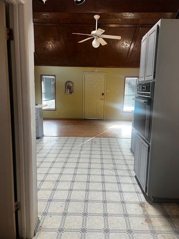 123 Florence Street, San Angelo, TX 76903