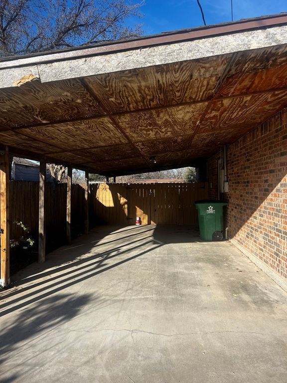 Image 19 of property listing at 123 Florence Street, San Angelo, TX 76903