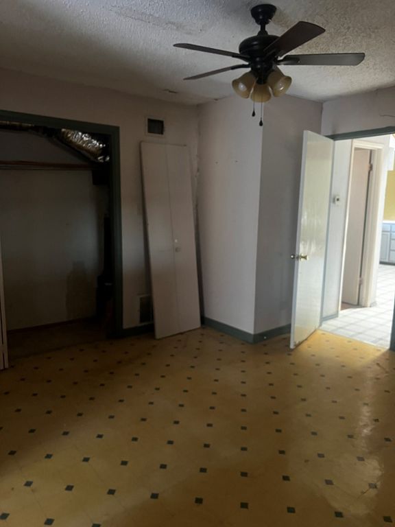 Image 7 of property listing at 123 Florence Street, San Angelo, TX 76903