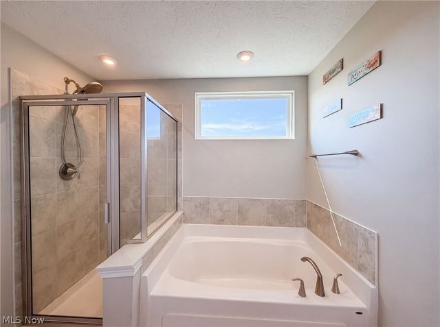 12478 Challenge Way, Columbia Station, OH 44028