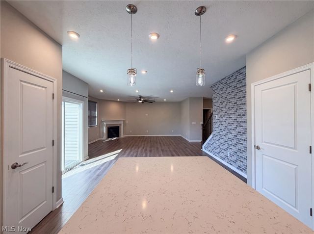 12478 Challenge Way, Columbia Station, OH 44028