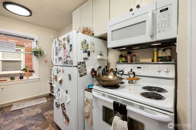 722 10th Avenue E, Seattle, WA 98102