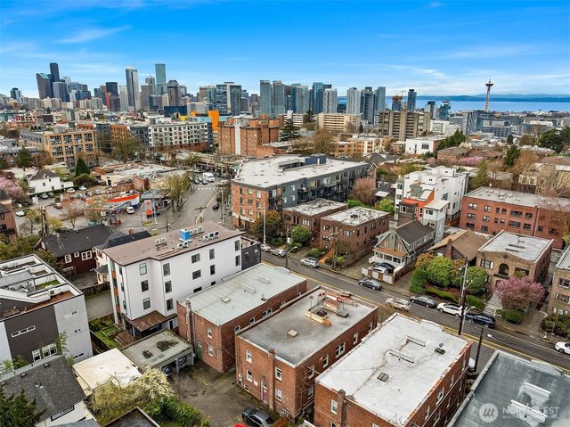 722 10th Avenue E, Seattle, WA 98102