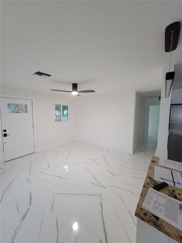 7498 N ORPINE DRIVE, St Petersburg, FL 33702