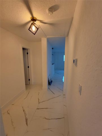 7498 N ORPINE DRIVE, St Petersburg, FL 33702