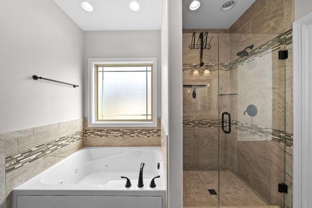 2531 Everwood Ct, Clarksville, TN 37043