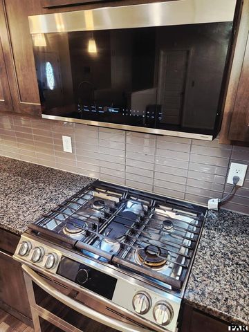 70 Industrial Place, Pueblo West, CO 81007