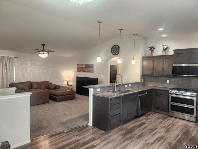 70 Industrial Place, Pueblo West, CO 81007