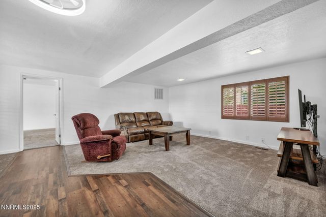 167 E 7th Avenue, Sun Valley, NV 89433