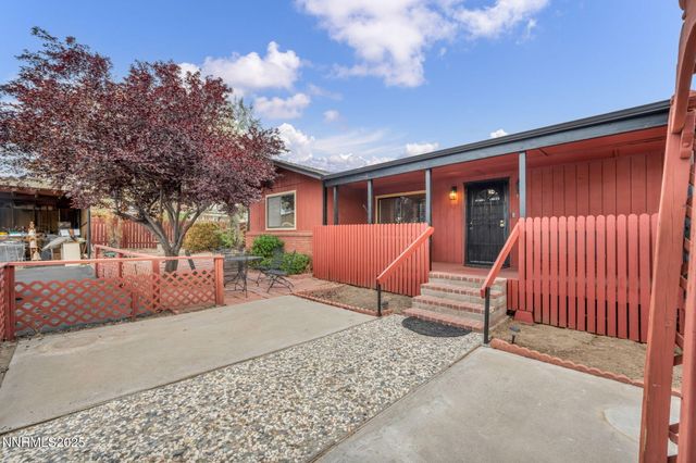 167 E 7th Avenue, Sun Valley, NV 89433