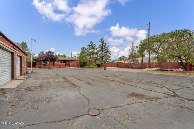 167 E 7th Avenue, Sun Valley, NV 89433