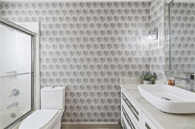 1704 Crown Pointe Boulevard, Mission, TX 78572