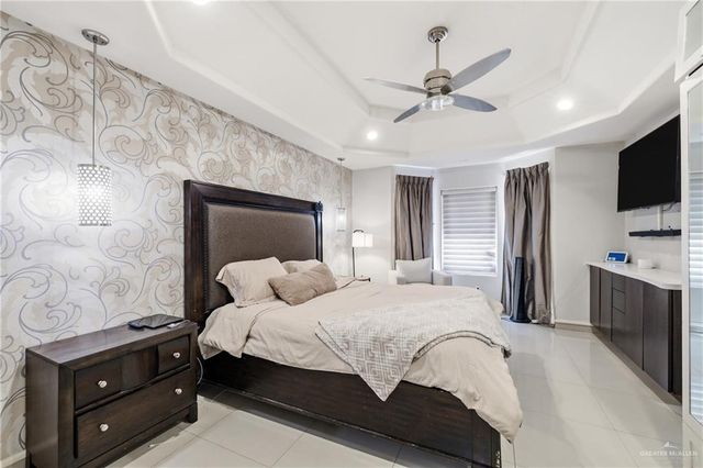 1704 Crown Pointe Boulevard, Mission, TX 78572