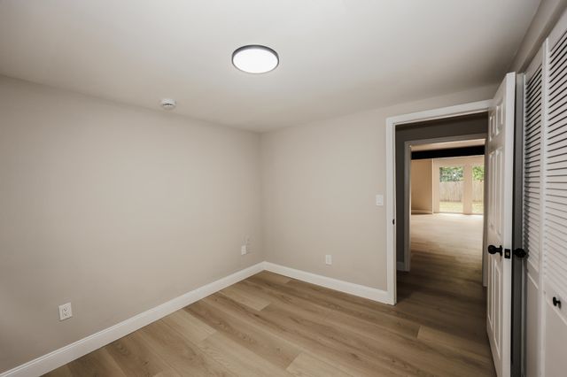 112 Gilson Road, Nashua, NH 03062