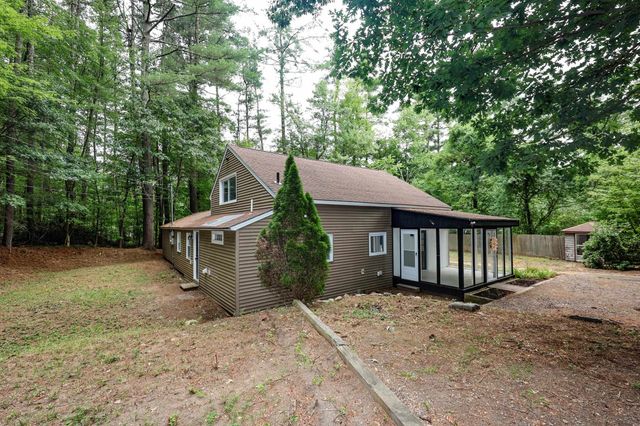 112 Gilson Road, Nashua, NH 03062