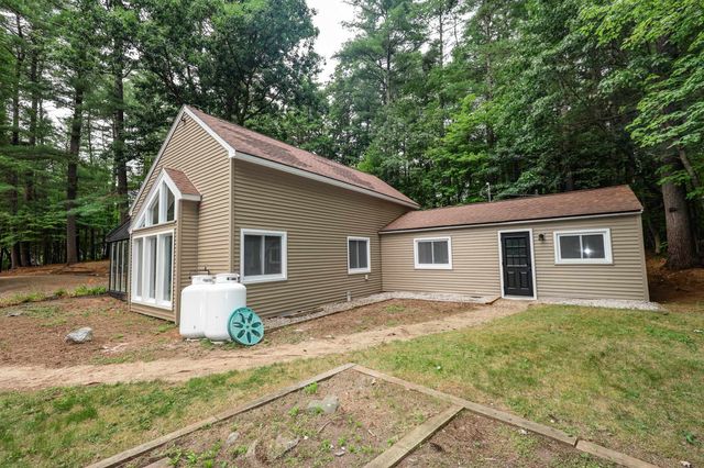 112 Gilson Road, Nashua, NH 03062